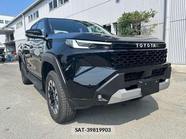 Toyota HILUX 2026-09 8877635-10