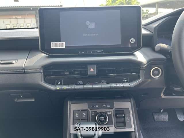 Toyota HILUX 2026-09 8877635-5