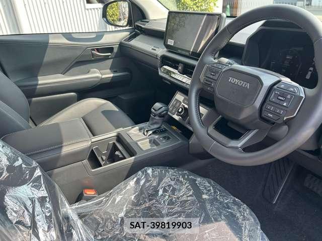 Toyota HILUX 2026-09 8877635-7