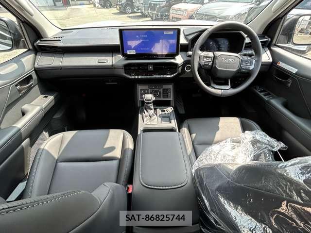 Toyota HILUX 2026-08 8877637-2