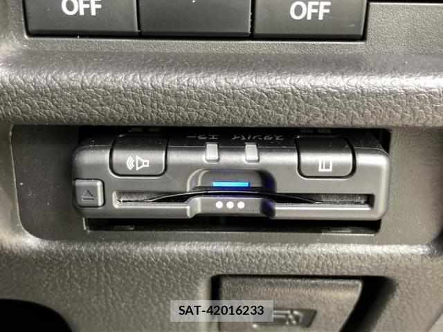 Suzuki HUSTLER 2022-03 8878329-17