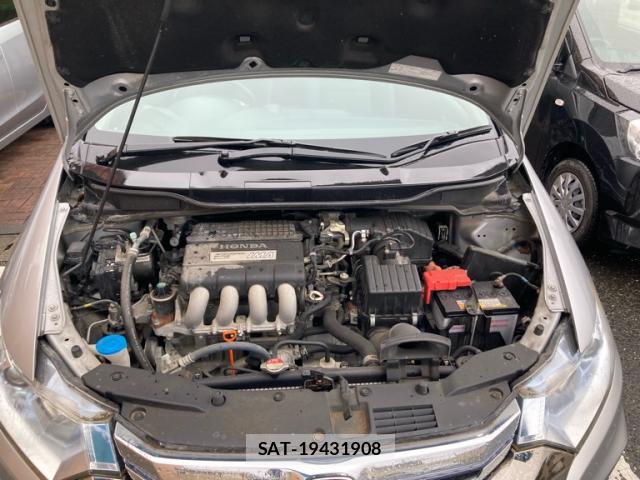 Honda INSIGHT EXCLUSIVE 2012-01 8876041-18