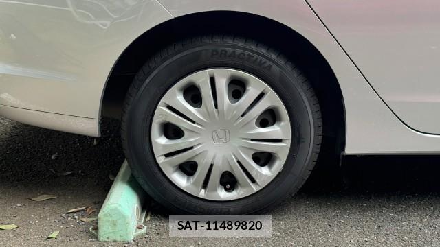 Honda INSIGHT 2010-08 8877144-18
