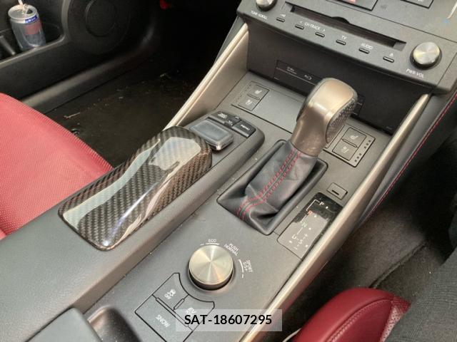 Lexus IS 2014-11 8876539-18