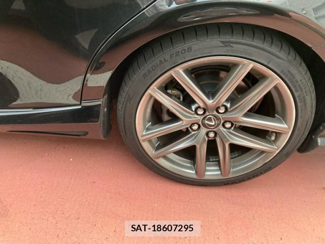 Lexus IS 2014-11 8876539-4