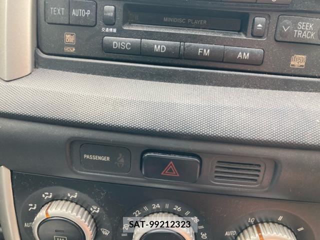 Toyota IST 2005-09 8876567-17