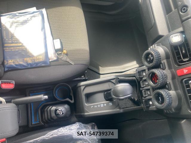 Suzuki JIMNY SIERRA 2023-09 8876253-14