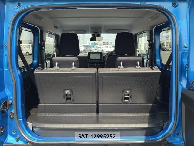 Suzuki JIMNY 2025-06 8876106-7