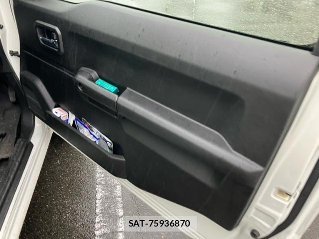 Suzuki JIMNY 2018-09 8876697-7
