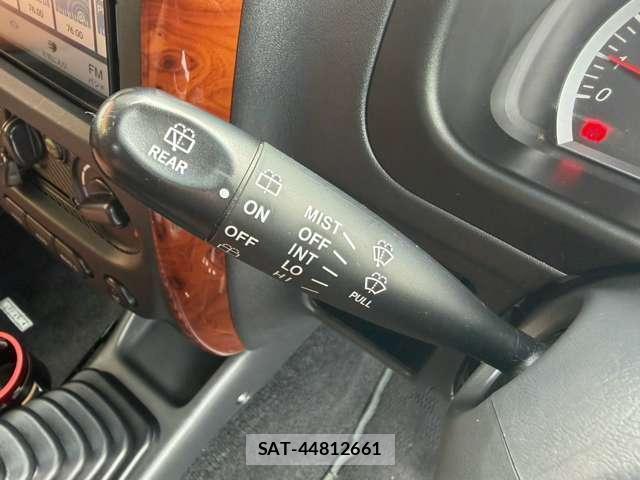 Suzuki JIMNY 2007-12 8877072-11