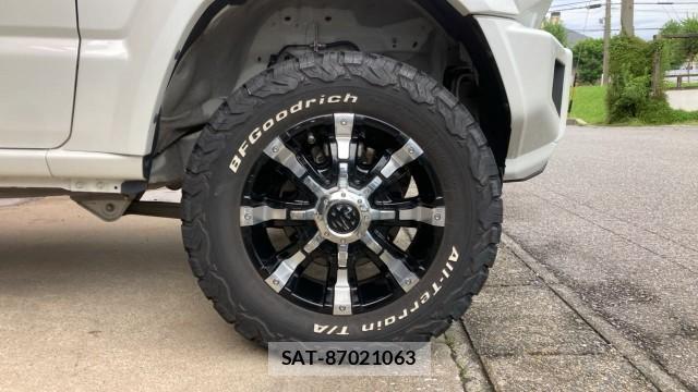 Suzuki JIMNY 2020-06 8877198-8