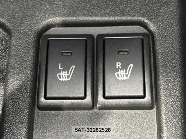 Suzuki JIMNY 2025-11 8877210-17