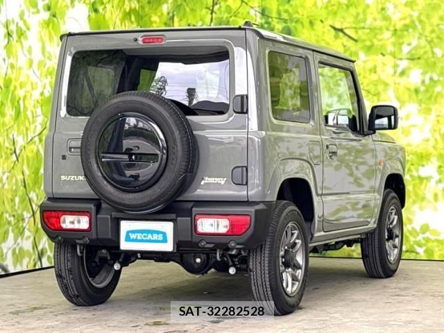 Suzuki JIMNY 2025-11 8877210-2
