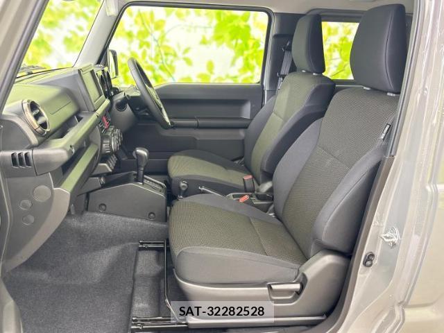 Suzuki JIMNY 2025-11 8877210-5