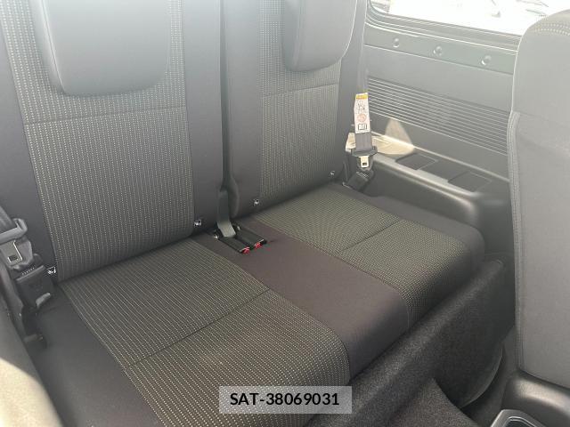 Suzuki JIMNY 2023-08 8877632-6