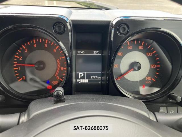 Suzuki JIMNY 2025-02 8878060-16