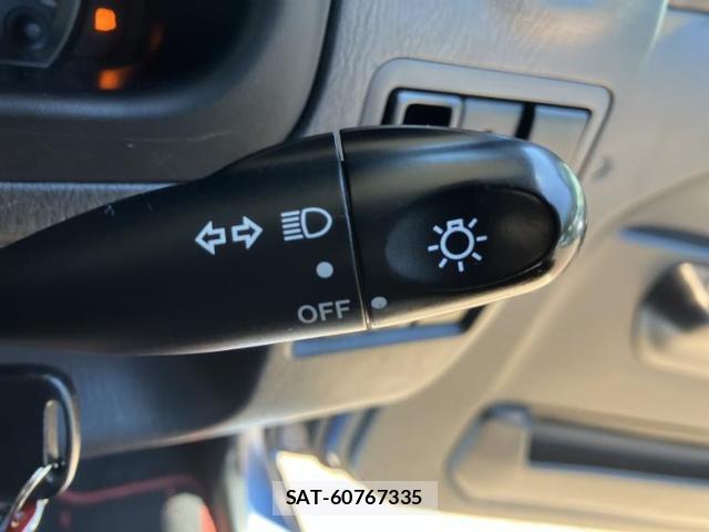 Suzuki JIMNY 2012-10 8878160-11