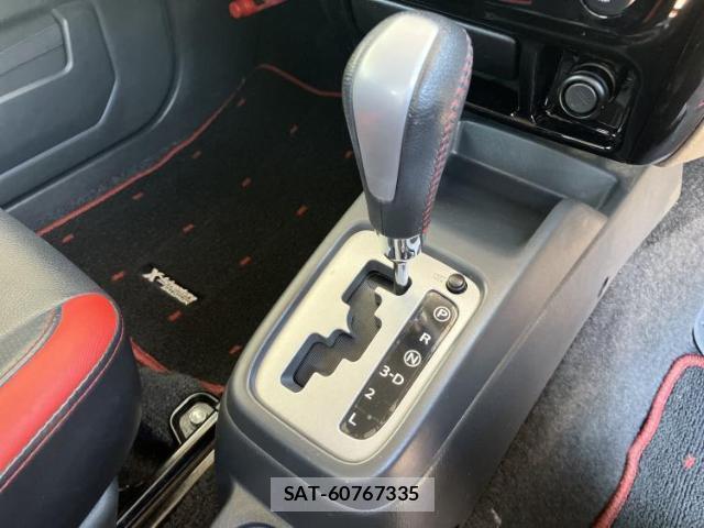 Suzuki JIMNY 2012-10 8878160-13