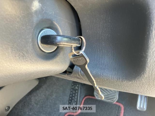 Suzuki JIMNY 2012-10 8878160-17
