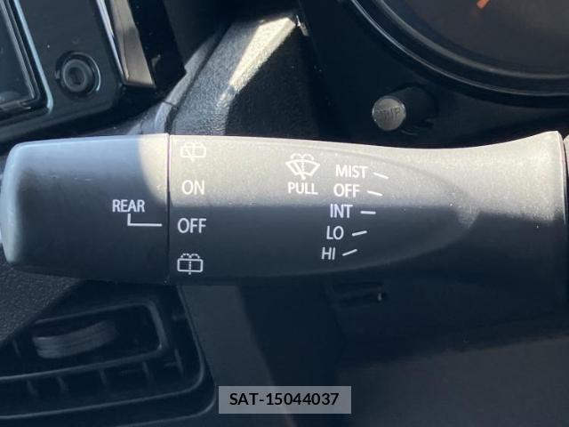 Suzuki JIMNY 2025-09 8878285-11