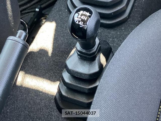 Suzuki JIMNY 2025-09 8878285-14