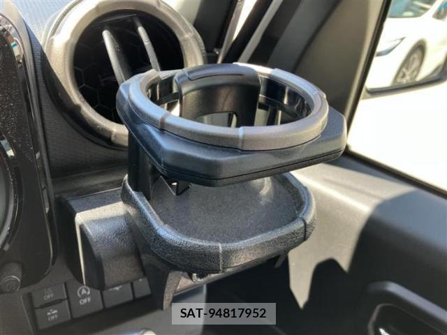 Suzuki JIMNY 2024-09 8878427-17