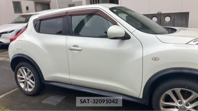 Nissan JUKE 2010-07 8877185-10