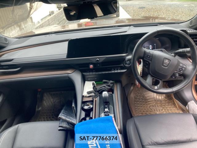 Toyota KLUGER HYBRID 2024-11 8876389-14