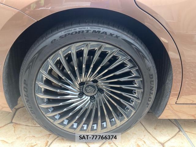 Toyota KLUGER HYBRID 2024-11 8876389-6