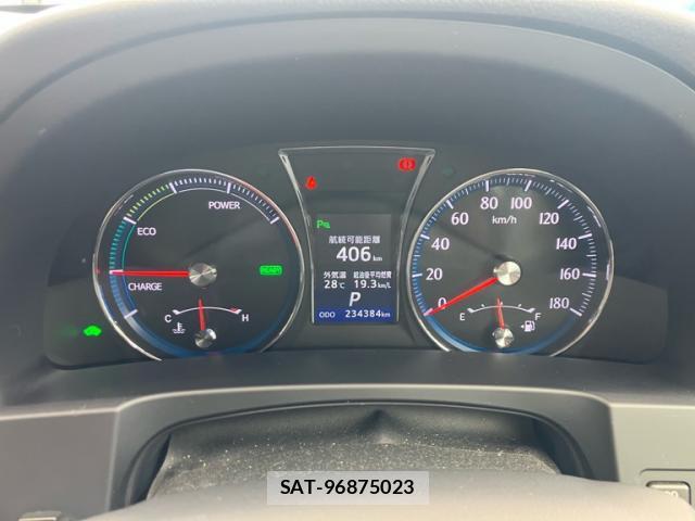 Toyota KLUGER HYBRID 2015-11 8876395-16