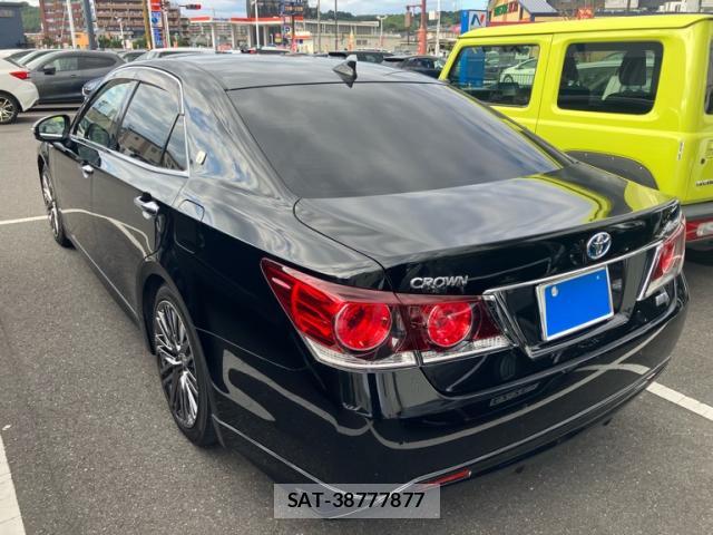 Toyota KLUGER HYBRID 2015-12 8876454-13