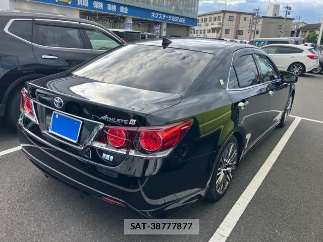 Toyota KLUGER HYBRID 2015-12 8876454-2