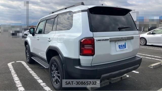 Toyota Land Cruiser 250 2025-03 8877193-13