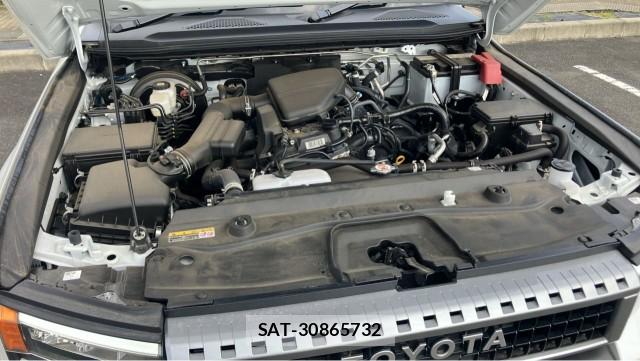 Toyota Land Cruiser 250 2025-03 8877193-7