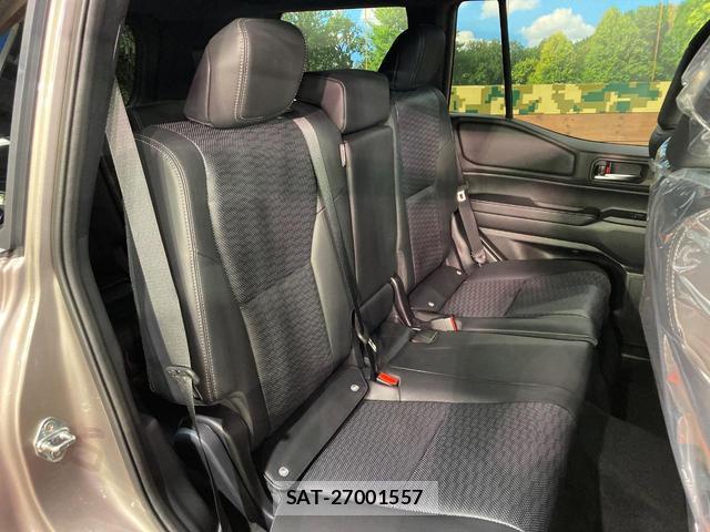 Toyota Land Cruiser 250 2025-03 8877322-8