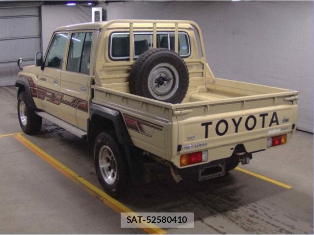 Toyota Land Cruiser 70 2014-08 8877437-1