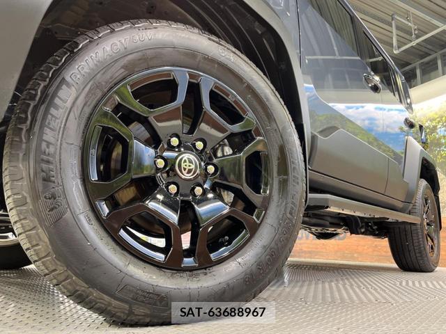 Toyota Land Cruiser FJ 2026-06 8876160-12