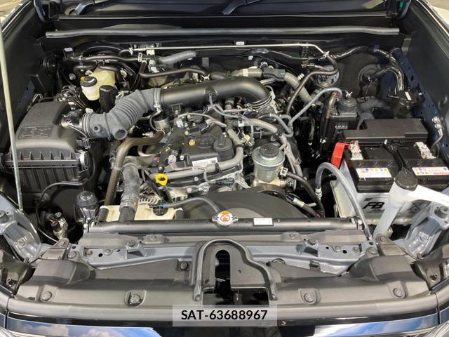 Toyota Land Cruiser FJ 2026-06 8876160-17