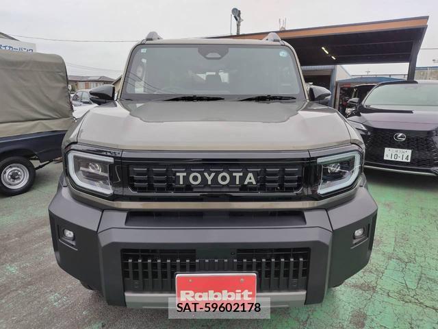 Toyota Land Cruiser FJ 2026-07 8877914-1