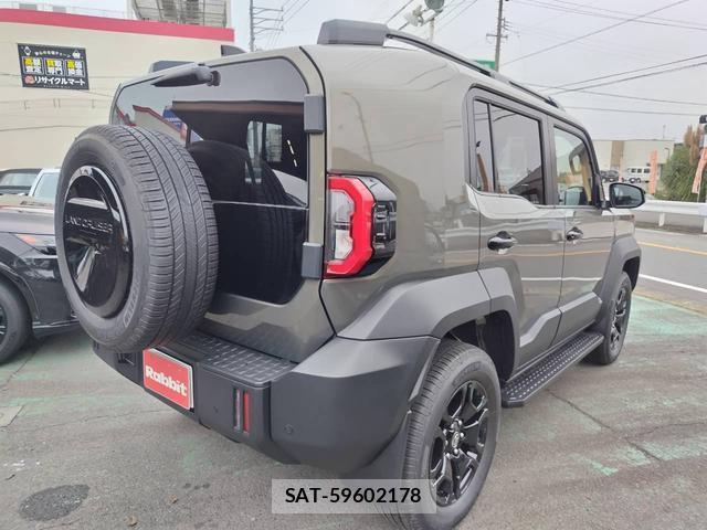 Toyota Land Cruiser FJ 2026-07 8877914-4