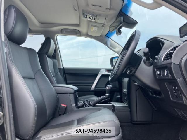 Toyota LAND CRUISER PRADO 2023-07 8876048-3
