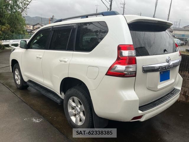 Toyota LAND CRUISER PRADO 2013-10 8876517-4