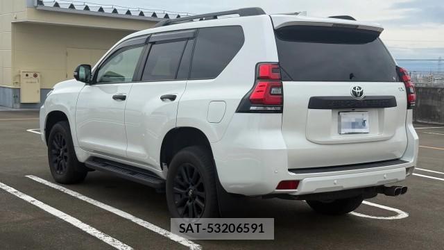 Toyota LAND CRUISER PRADO 2023-02 8877147-13