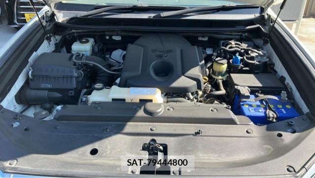 Toyota LAND CRUISER PRADO 2018-05 8877174-7