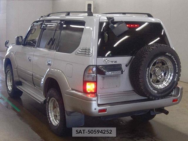 Toyota LAND CRUISER PRADO 2002-04 8877297-4