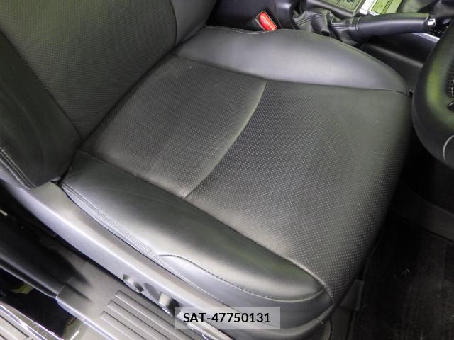 Toyota LAND CRUISER PRADO 2023-09 8877305-9