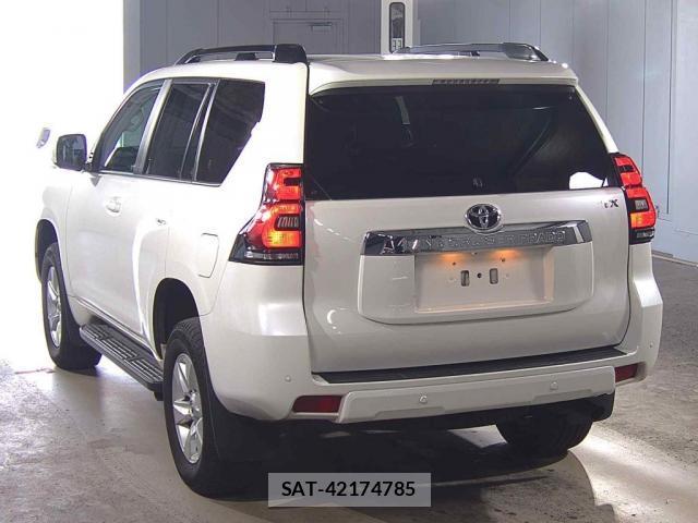 Toyota LAND CRUISER PRADO 2022-06 8877728-1