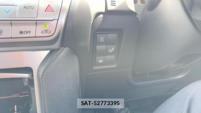 Toyota LAND CRUISER PRADO 2023-10 8877946-11