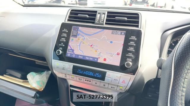 Toyota LAND CRUISER PRADO 2023-10 8877946-14
