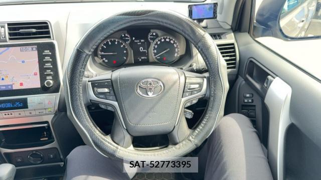 Toyota LAND CRUISER PRADO 2023-10 8877946-6